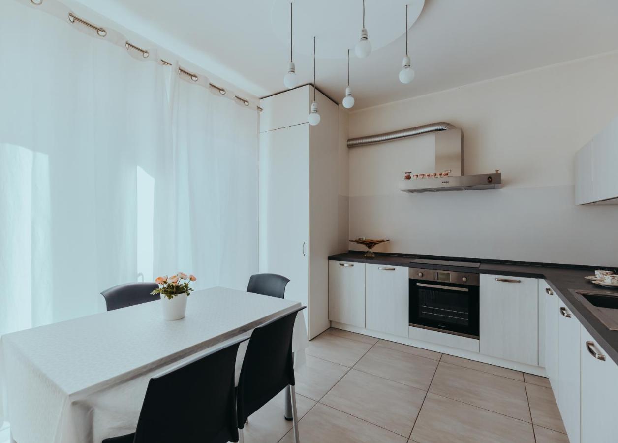 The Attico Apartman Padenghe sul Garda Kültér fotó