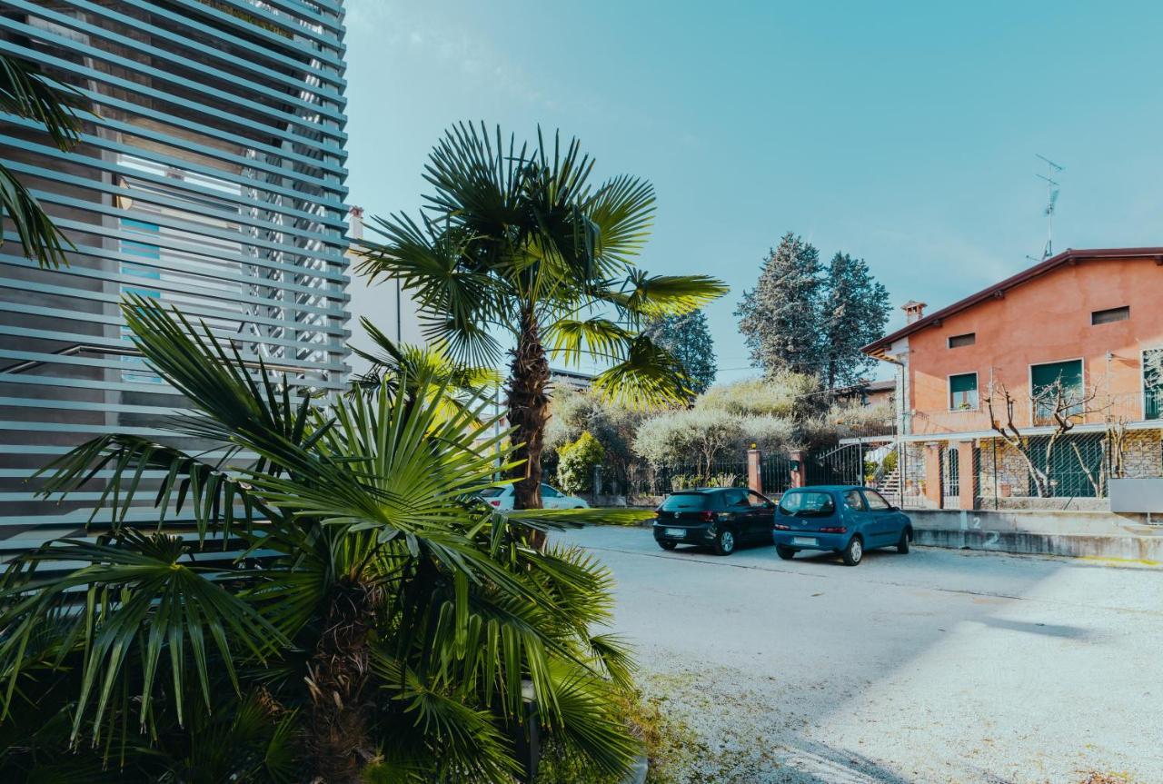 The Attico Apartman Padenghe sul Garda Kültér fotó